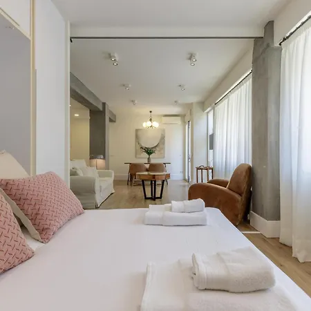 Six Apartments By Caleta Homes Màlaga Exterior photo